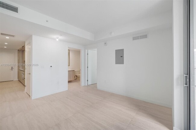 Photo - 77 SE 5th St Unit 3205