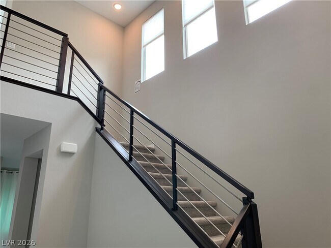 Photo - 537 Ruby Mesa Ave