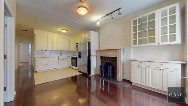Building Photo - 955 Second Avenue Unit 4 Rental