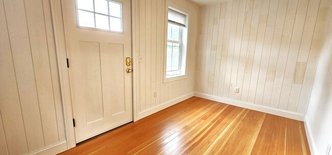 Photo - 33 Intervale Ave Unit 1