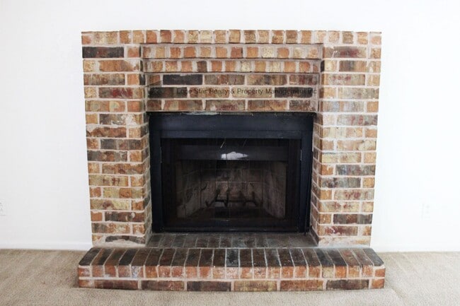 Photo - 1704 Bundrant Dr Unidad # C