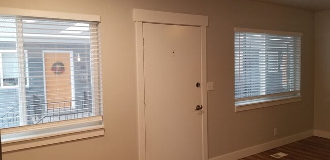 Photo - 1 Bedroom Salt Lake Condo  Available Unit A