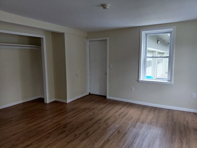 Photo - 16 W Main St Unit 1