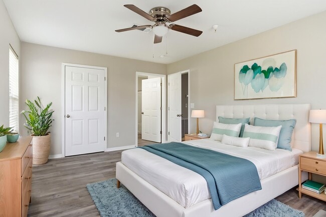 Photo - Bayou Village Apartments