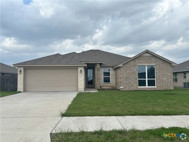 Building Photo - 809 Holliday Dr Rental