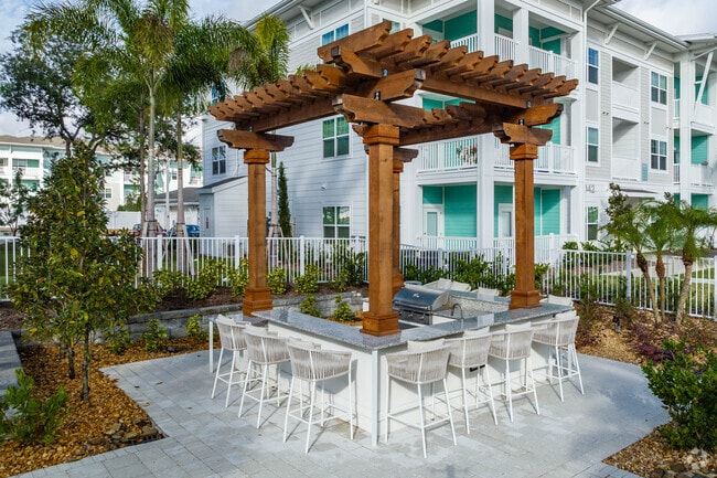 Outdoor Kitchen