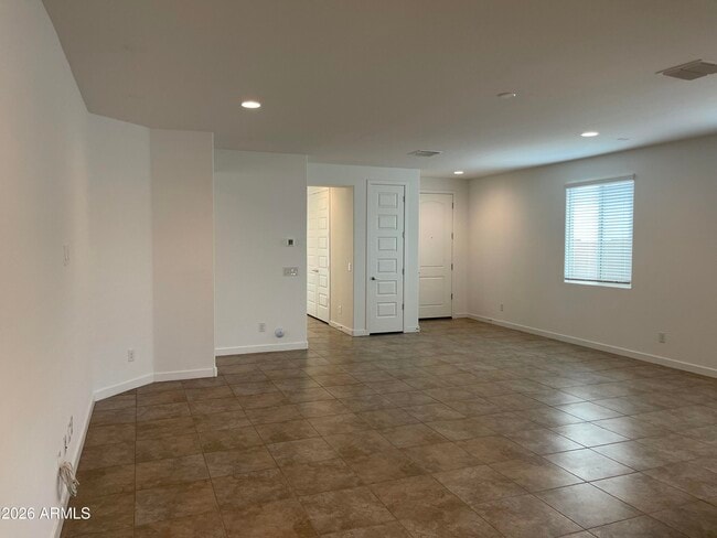 Photo - 16424 W Questa Dr