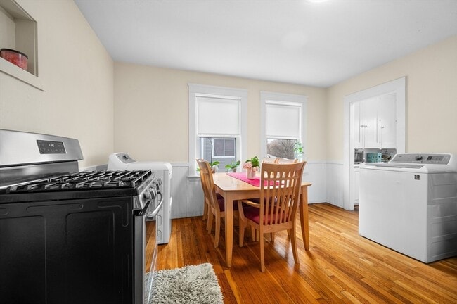 Photo - 19 Oliver St Unidad 2