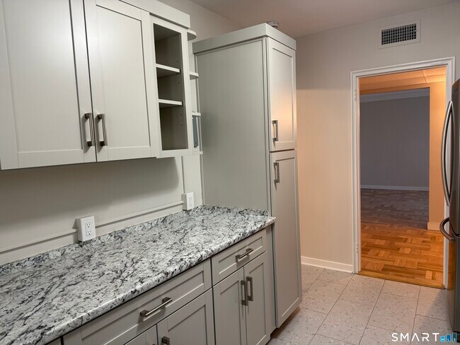 Photo - 20 Outlook Ave Unit 102