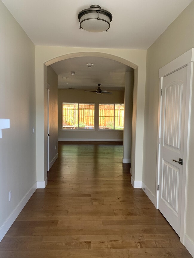 Photo - 3626 Aaron Dr