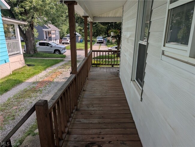 Photo - 339 Harris St