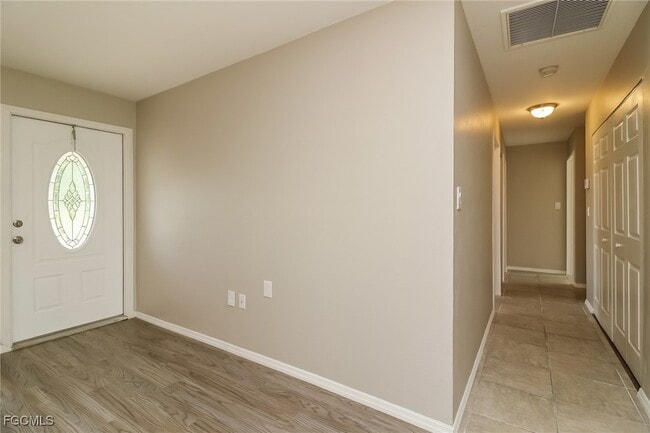 Photo - 2835 Greendale Rd