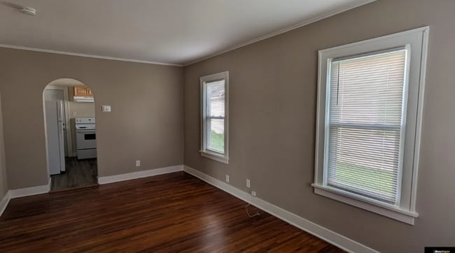 Photo - 2622 Avenue B