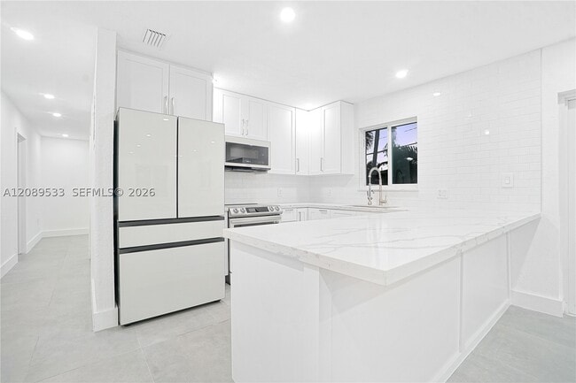 2841 SW 24th St Unit 2841