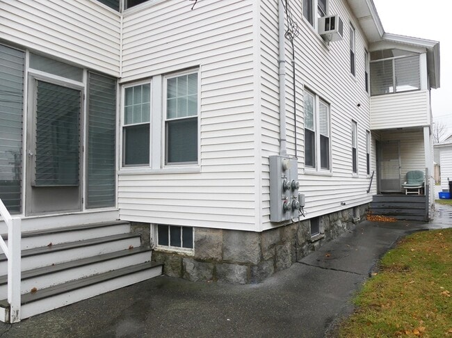 Photo - 64-66 Waverly Rd Unit 3