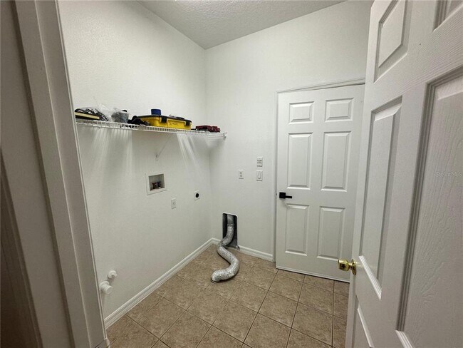 Photo - 2723 Star Grass Cir