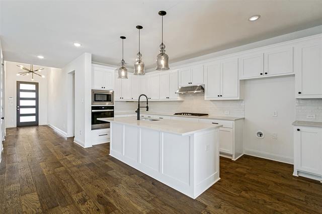 Photo - 1508 Larson Ln