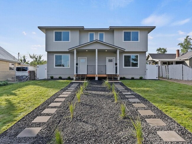 Building Photo - 1817 Spokane Unit 1817  A