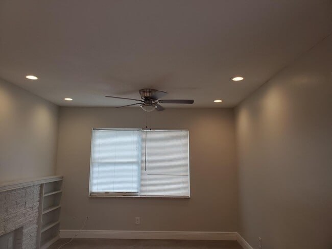 Photo - 107 sw 9th st