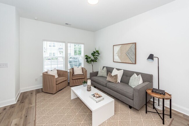 Photo - 3 Bedroom, 2.5 Bathroom Townhome in Twin Rivers - Wando