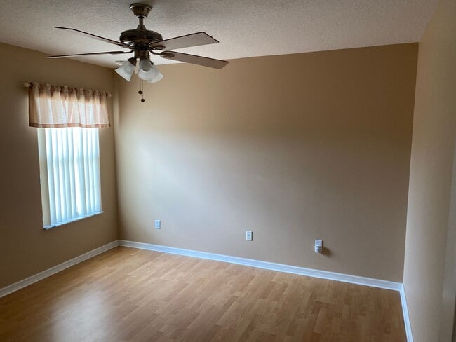 Building Photo - Clermont/Timberlane Phase 1