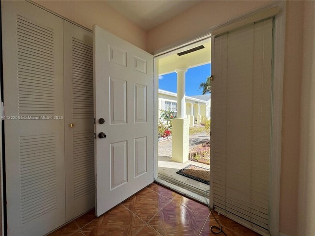 Photo - 21250 NE 9th Ct