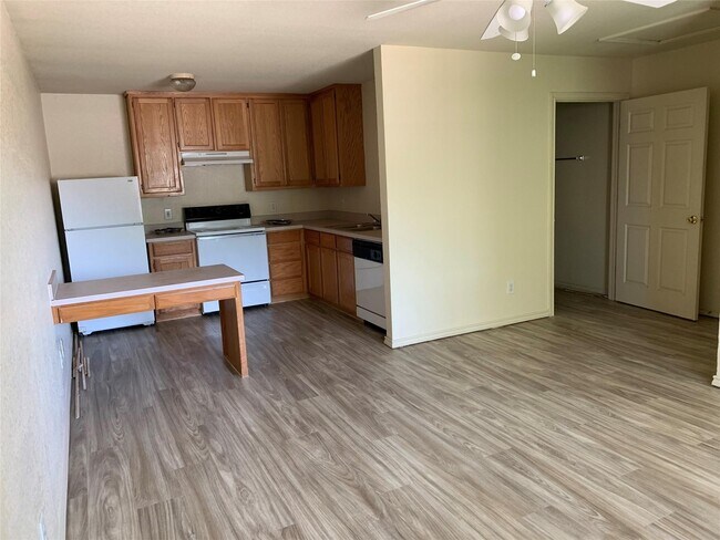 Photo - Eagle Place Apartments