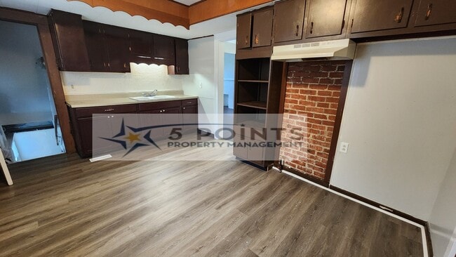 Photo - 20609 Hillgrove Ave