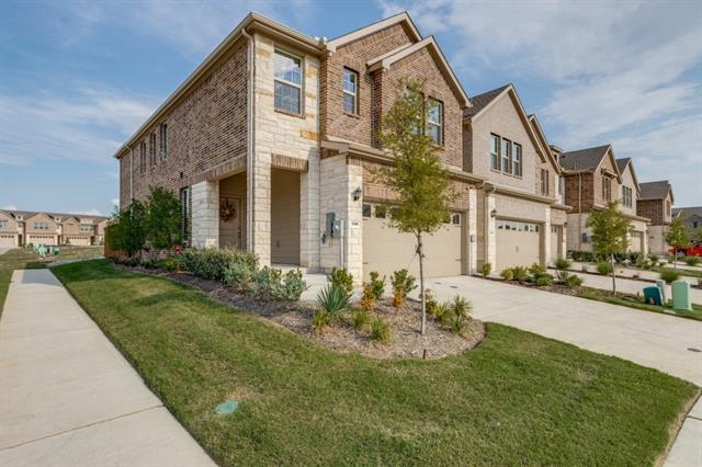 Photo - 736 Lone Rock Dr