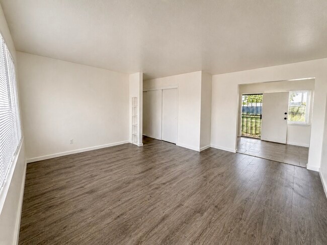 Photo - 7809 50th Ave