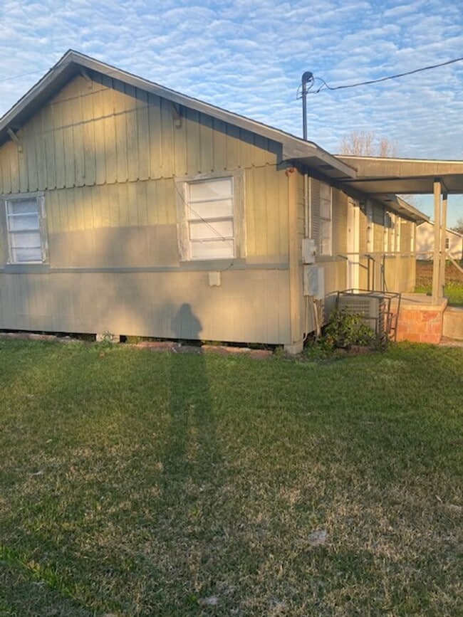 Photo - Gulfport 3 Bedroom