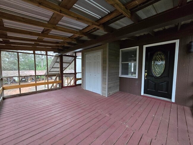 Photo - 2370 Wedgefield Rd