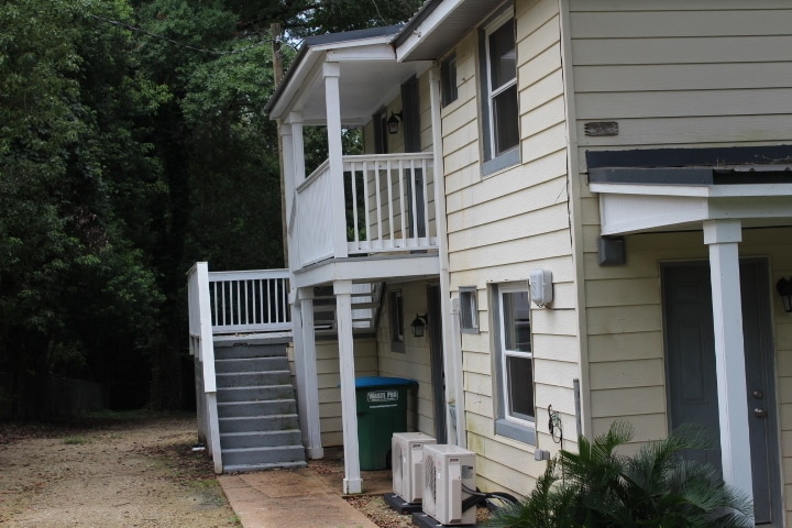 Photo - 2/1 Downtown Marianna Apartment