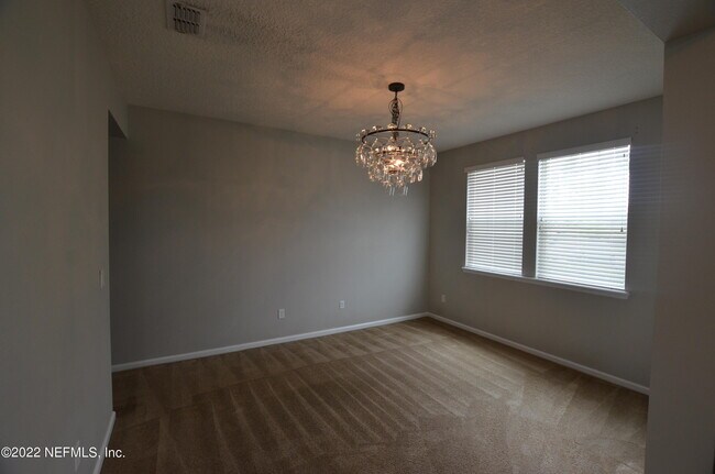 Photo - 4530 Oak Moss Loop