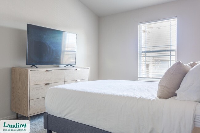 Photo - 2800 N 23rd St Unit 2033