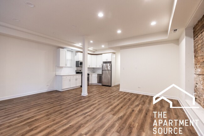 Building Photo - 2112 N Campbell Ave Unit GDN