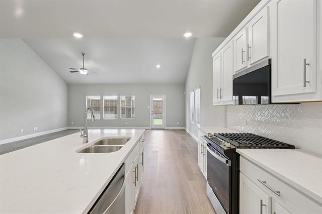 Photo - 6625 Vly Lk Ln