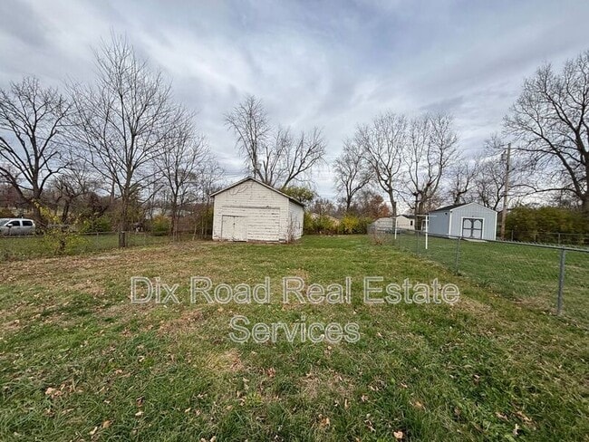 Photo - 2309 Byron St