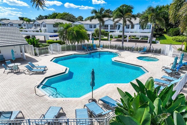 Photo - 886 Tanbark Dr Unit 103