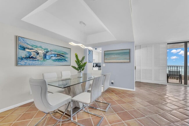 Photo - 3610 S Ocean Blvd Unidad 101