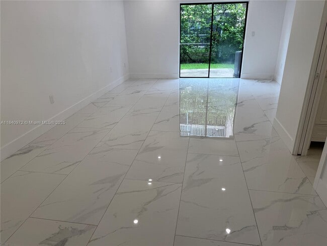 Photo - 6850 NW 173rd Dr