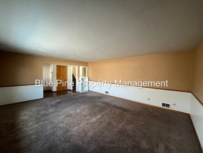 Photo - 1570 12th St