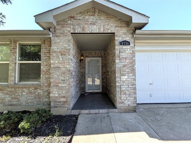 1736 Carolina Ridge Way