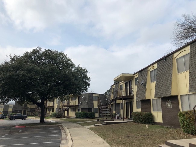 Photo - Apartments Northwest