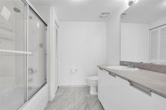 Photo - 2 bedroom in North Bay Village FL 33141