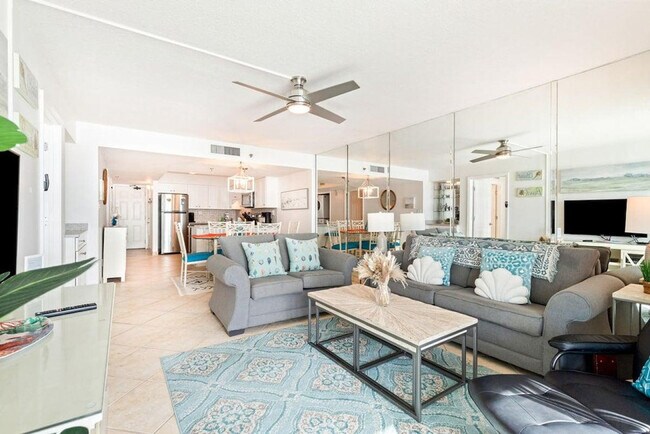 Photo - 3768 E County Hwy 30A Unidad ID1447113P