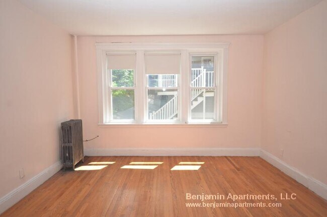 Photo - 129 Sutherland Rd Apartment Unit 1