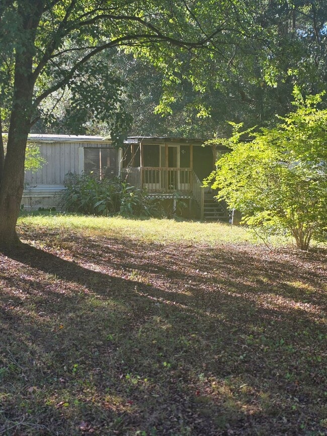 Building Photo - 131 Naomi Dr