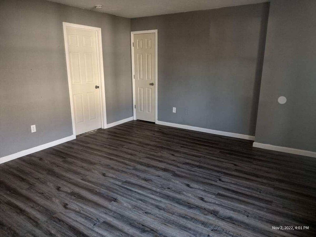 Photo - 418 E Bryan St Apartment Unit #1