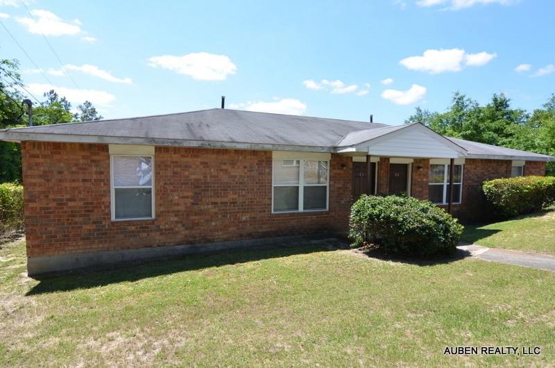 2311 Walden Dr